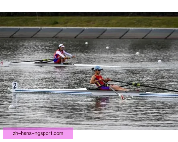 赛艇训练方法解析及实战技巧分享